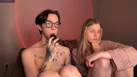 Snapshot of worldofllove chatting on February 2025 07:59:02 PM Arnika and Simon online show from February 2025 07:59:02 PM