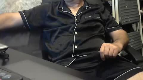 Matt online show from November 2025 03:27:01 AM