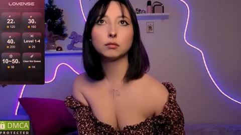 Snapshot of wow_sue chatting on January 2026 05:11:02 AM Sue online show from January 2026 05:11:02 AM