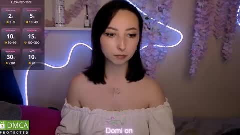 Snapshot of wow_sue chatting on March 2026 05:55:01 AM Sue online show from March 2026 05:55:01 AM
