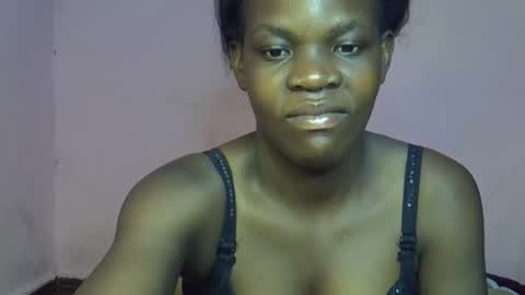 Snapshot of wowamazing2000 chatting on September 2025 12:12:01 AM wowamazing2000 online show from September 2025 12:12:01 AM