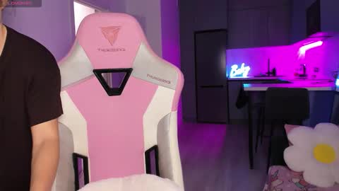 Snapshot of wowlovie666 chatting on January 2026 06:00:01 PM Emi online show from January 2026 06:00:01 PM