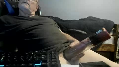 wowsers2022 online show from November 2025 04:34:02 AM