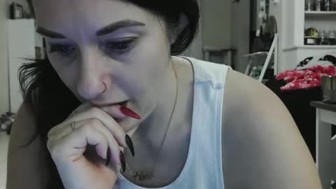 Snapshot of wrenleigh chatting on December 2024 10:06:02 AM Crystal Lake online show from December 2024 10:06:02 AM