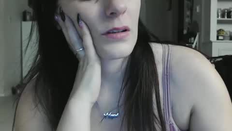 Snapshot of wrenleigh chatting on December 2024 09:24:01 AM Crystal Lake online show from December 2024 09:24:01 AM