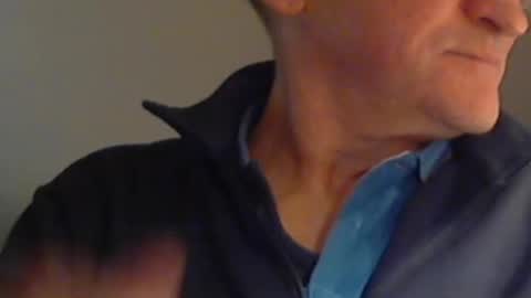 Snapshot of wuki123 chatting on January 2025 10:23:01 PM Wuki online show from January 2025 10:23:01 PM