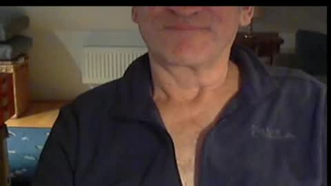 Snapshot of wuki123 chatting on October 2025 09:06:01 PM Wuki online show from October 2025 09:06:01 PM