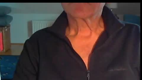 Snapshot of wuki123 chatting on November 2025 01:20:01 PM Wuki online show from November 2025 01:20:01 PM