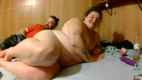 Snapshot of wvcouple6485 chatting on May 2026 03:44:01 AM WV Couple online show from May 2026 03:44:01 AM
