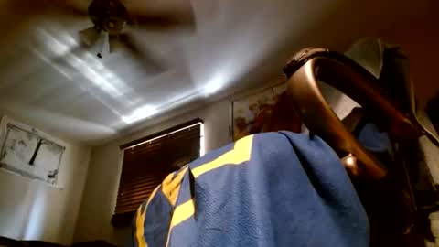 wvuguy1986 online show from November 2025 04:17:01 PM