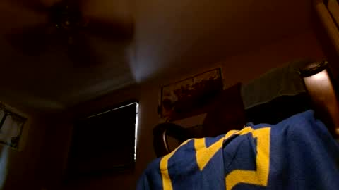 wvuguy1986 online show from June 2026 12:07:02 PM