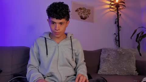 Snapshot of wyatt_444 chatting on January 2025 02:19:02 PM wyatt online show from January 2025 02:19:02 PM