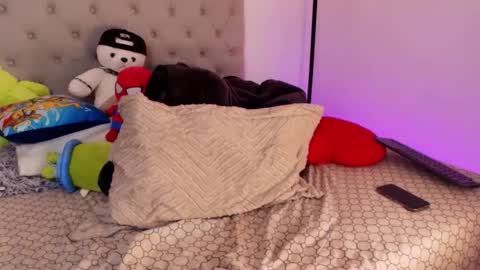 Snapshot of wyatt_444 chatting on October 2025 01:31:01 AM wyatt online show from October 2025 01:31:01 AM