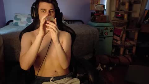 Snapshot of wyattfans_ chatting on October 2025 11:26:02 PM Wyatt online show from October 2025 11:26:02 PM