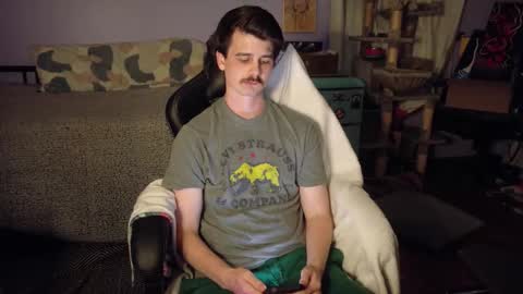 Wyatt online show from November 2025 04:00:02 AM