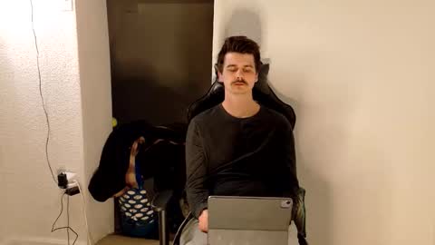 Wyatt online show from March 2026 04:38:02 AM