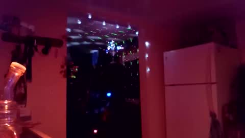 wyiatt online show from September 2025 07:08:01 AM