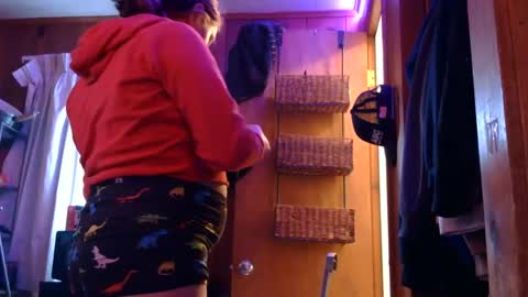 Snapshot of x2kayx2 chatting on October 2025 12:47:02 PM x2kayx2 online show from October 2025 12:47:02 PM