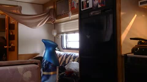 x2kayx2 online show from February 2026 03:16:01 PM