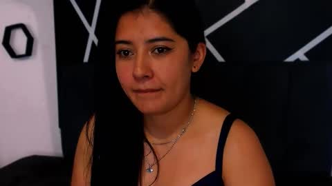 Adeline online show from October 2025 03:36:01 PM