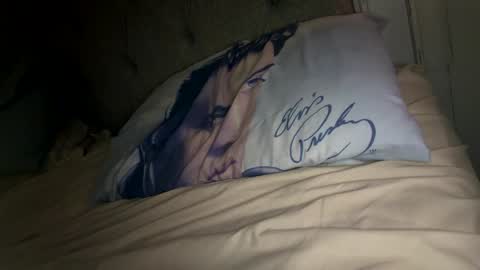 Mariah  online show from October 2025 03:36:01 AM