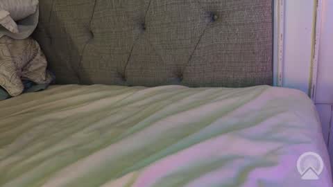 Mariah  online show from October 2025 02:14:02 AM