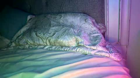 Mariah  online show from October 2025 01:55:02 AM