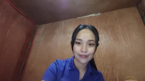 x_lyca_x online show from March 2026 12:31:01 PM