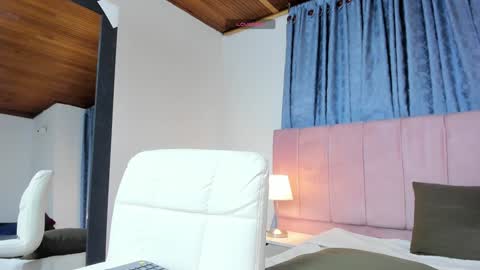 x_milu online show from January 2025 01:13:01 AM