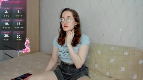 Snapshot of x_purr_agatha_x chatting on February 2026 03:04:02 AM Agatha online show from February 2026 03:04:02 AM