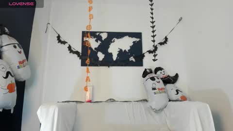 Snapshot of xaandergrey chatting on October 2025 11:11:02 AM xaanderGrey online show from October 2025 11:11:02 AM