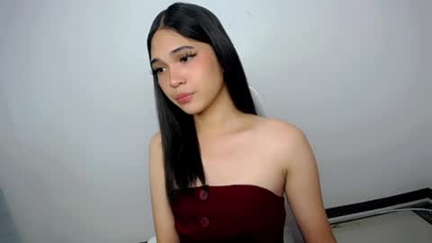 xairah_doux online show from April 2026 05:54:02 AM