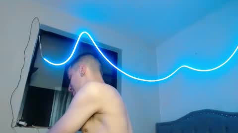 Snapshot of xalejo_max chatting on September 2025 03:35:01 PM xalejo_max online show from September 2025 03:35:01 PM