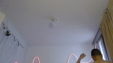 xalejo_max online show from September 2025 04:01:02 PM