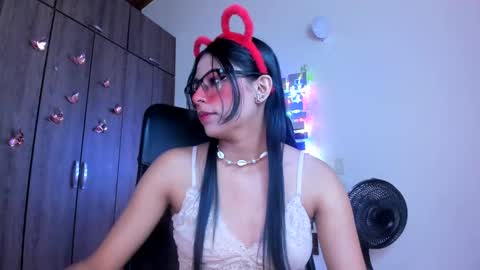 XALLYSONX online show from January 2025 11:26:01 AM