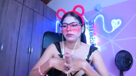 XALLYSONX online show from January 2025 11:53:02 AM