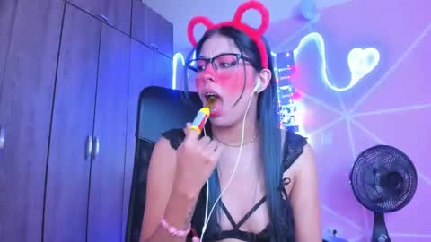 XALLYSONX online show from January 2025 02:28:02 PM