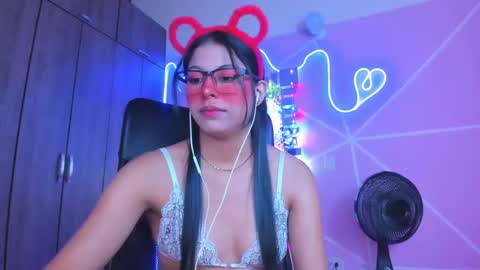 XALLYSONX online show from February 2025 11:21:01 AM