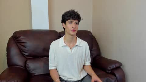 xam_collen online show from December 2025 02:45:02 PM