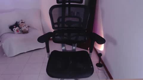 xambar_22x online show from April 2026 04:41:01 PM