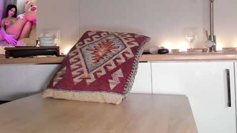 lizbet online show from February 2026 10:44:02 AM