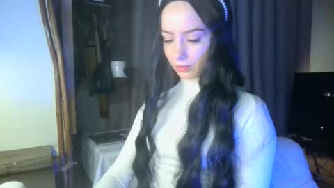 xan_ex online show from February 2025 07:16:01 PM