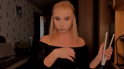 xander_novak online show from February 2026 12:01:02 PM