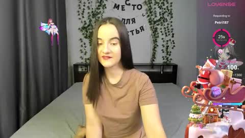 Lola online show from October 2025 06:31:01 PM