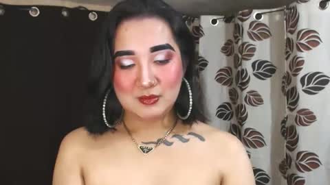 Nira   NOT INTO CHEAP GUYS  online show from January 2025 07:07:01 PM