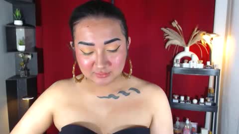 Nira   NOT INTO CHEAP GUYS  online show from October 2025 09:15:01 PM