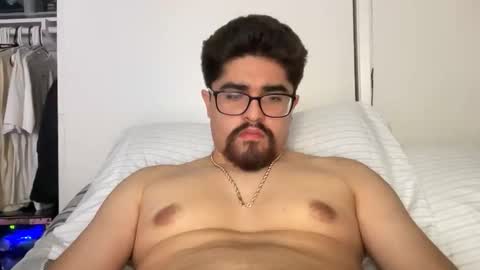 xavier_1169 online show from January 2026 03:11:01 AM