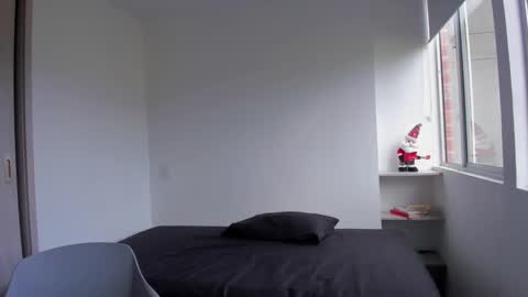 Xavier online show from December 2024 08:12:02 PM