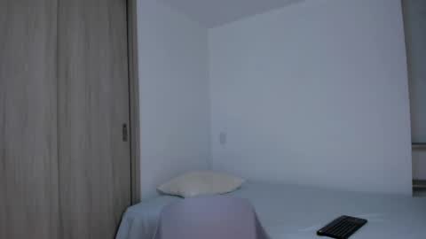 Xavier online show from December 2024 02:08:02 AM