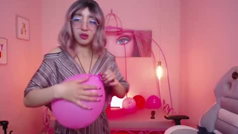 Xayah online show from February 2025 01:51:02 PM